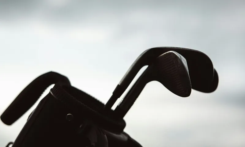 How to Organize Any Golf Bag - 14-Slot vs. 5-Divider Tips