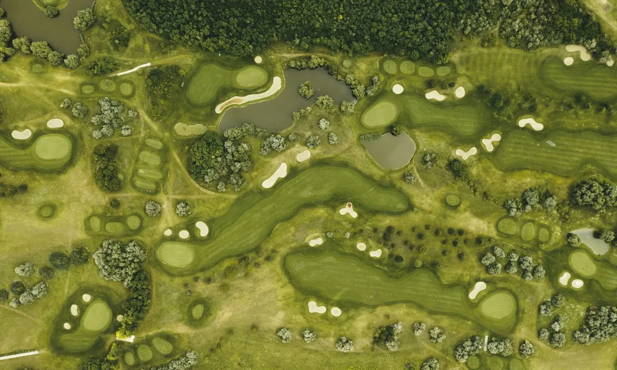 How Executive Golf Courses Save You Time and Money