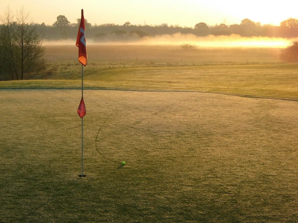 How to Aim in Golf? Step-by-Step Tips for Consistency